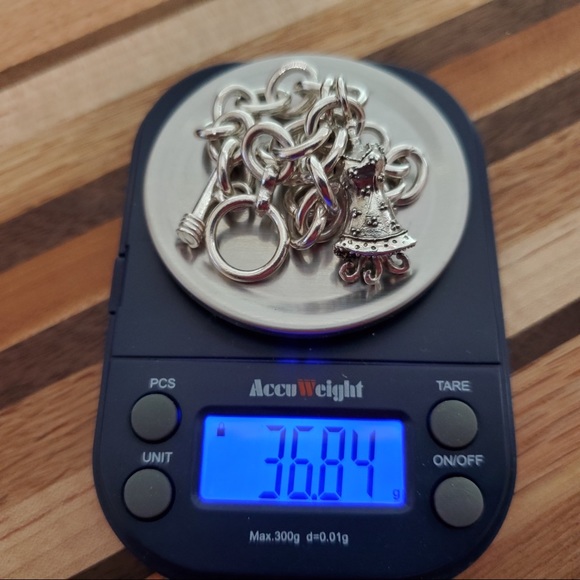 Sterling Oval Link Bracelet with Charm (36.8g) - Picture 5 of 8